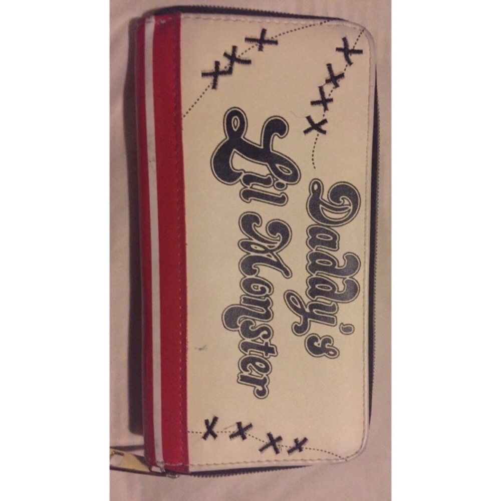 suicide squad daddy’s little monster wallet